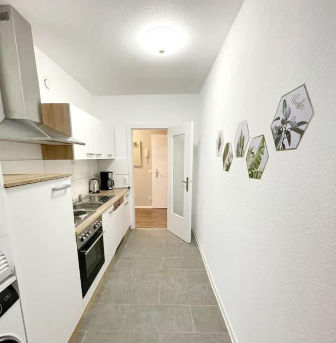 Grosse 3-Zimmer Wohnung, Zentrale Lage. ミュルハイム・アン・デア・ルール エクステリア 写真