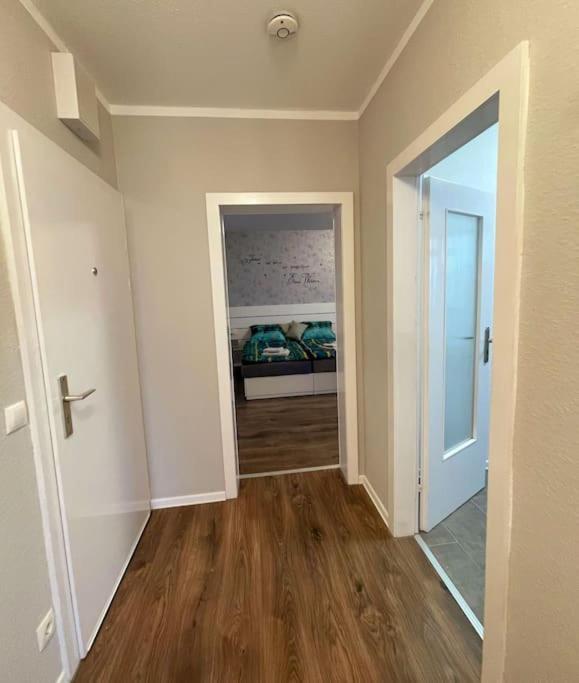 Grosse 3-Zimmer Wohnung, Zentrale Lage. ミュルハイム・アン・デア・ルール エクステリア 写真