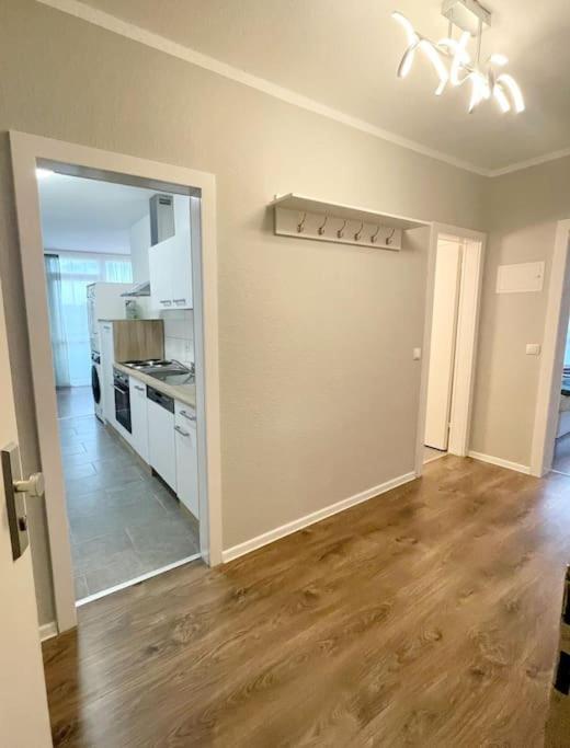 Grosse 3-Zimmer Wohnung, Zentrale Lage. ミュルハイム・アン・デア・ルール エクステリア 写真