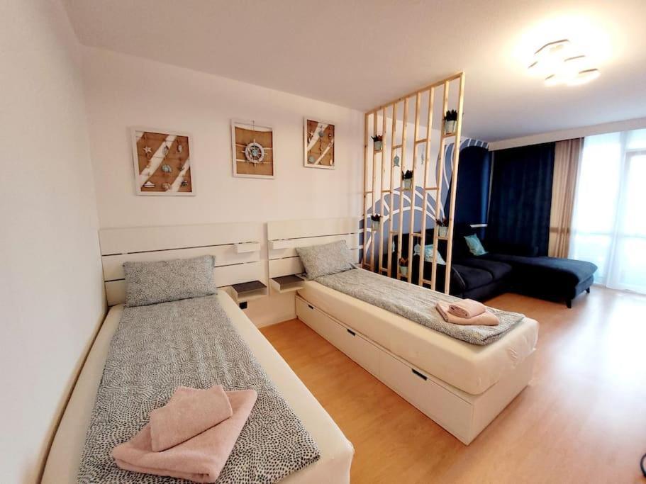 Grosse 3-Zimmer Wohnung, Zentrale Lage. ミュルハイム・アン・デア・ルール エクステリア 写真